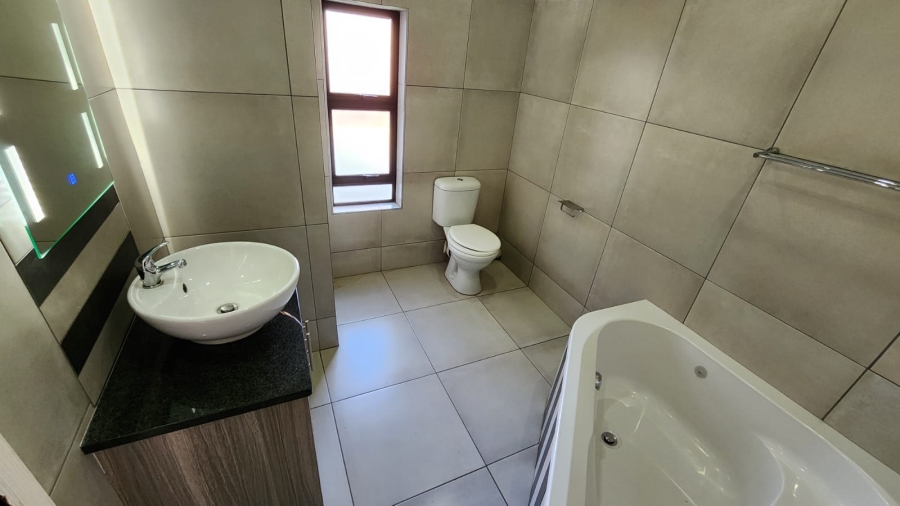 To Let 3 Bedroom Property for Rent in Cashan North West